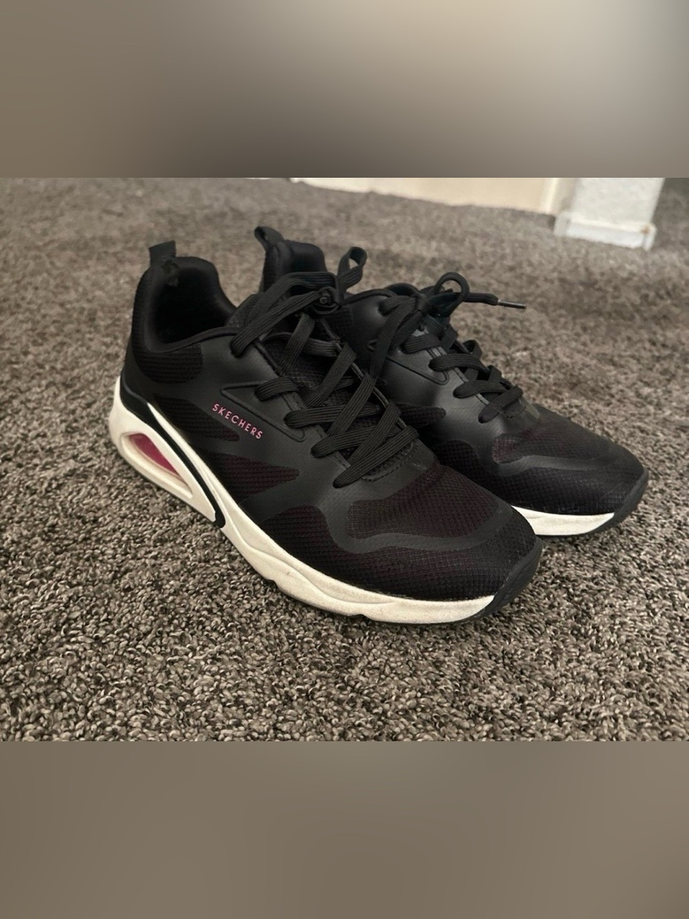 Skechers Black Size 8.5 0492